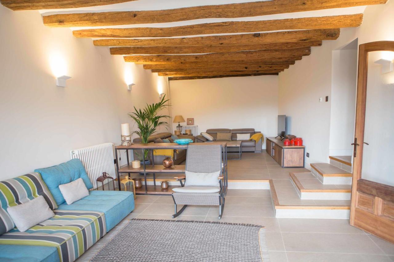 Casa Rural Masia Les Apieres El Pla de Manlleu Exteriér fotografie