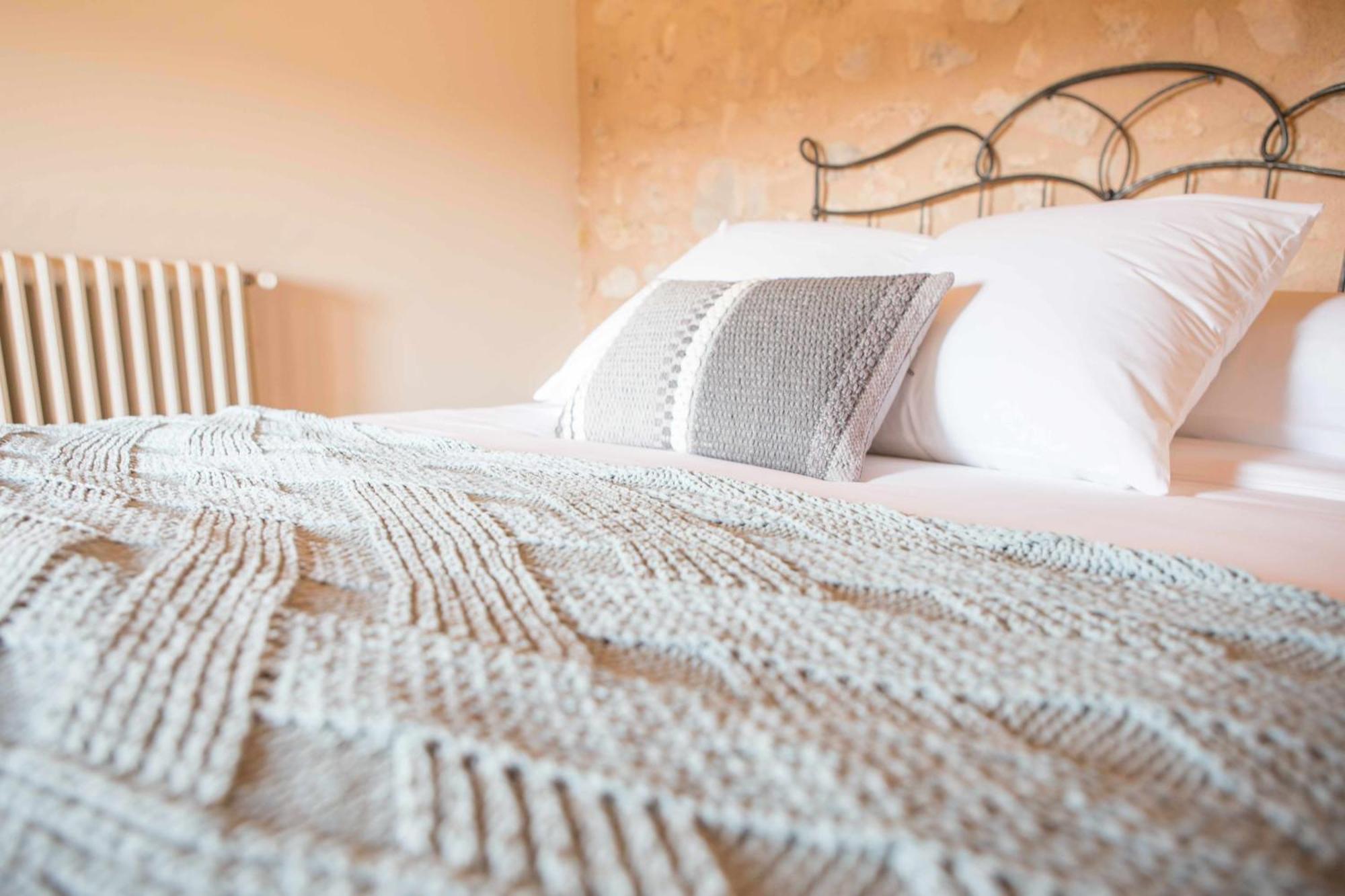 Casa Rural Masia Les Apieres El Pla de Manlleu Pokoj fotografie